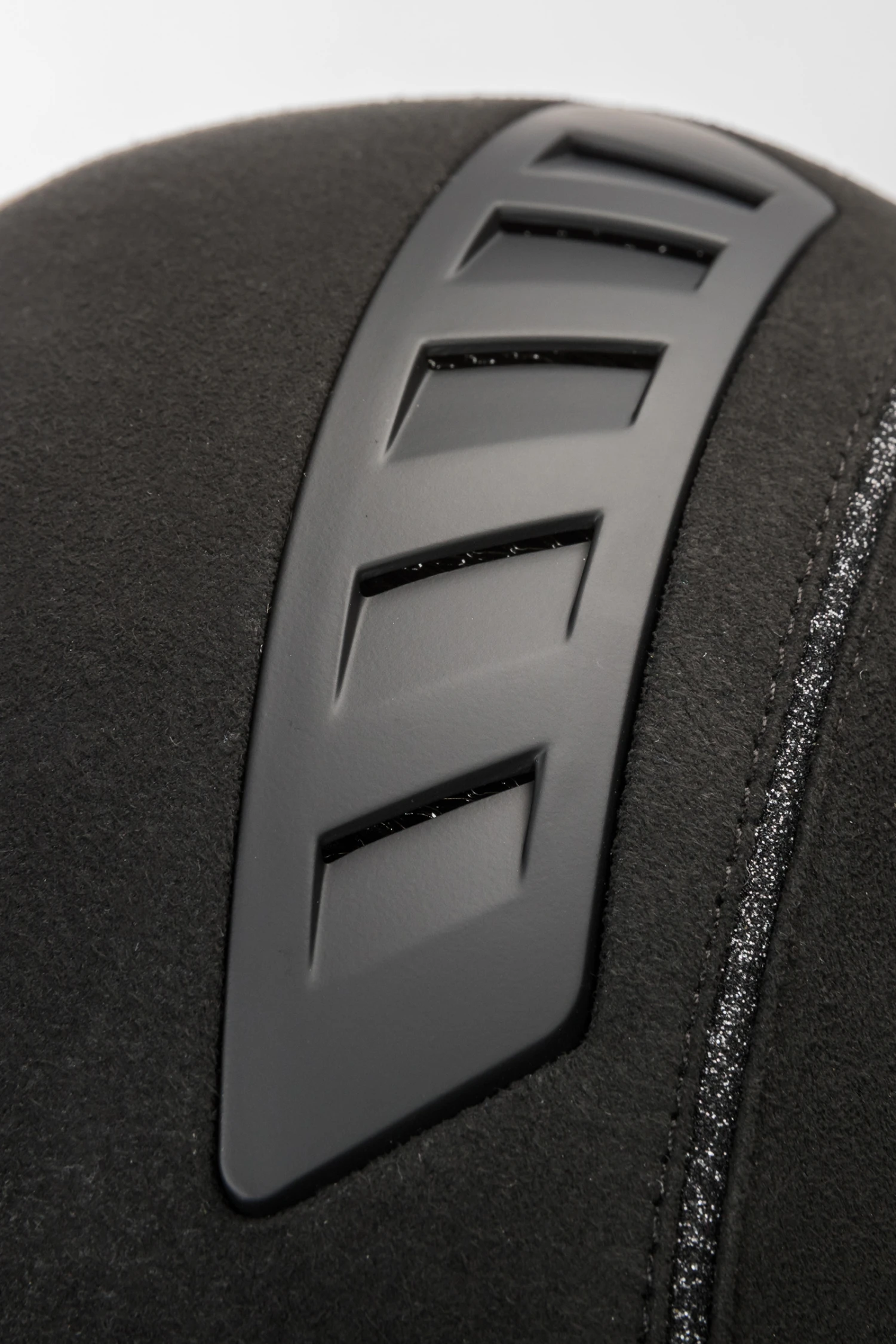 Back On Track EQ3 MIPS Reithelm Mit Microfaser 12 Back On Track EQ3 MIPS Reithelm Mit Microfaser - Image 10