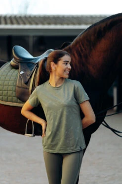 Horze Nina Damen Funktionsshirt Mit Pferdeprint -MOUNTAIN HORSE || Ariat || Pikeur Verkäufe 33575 OVGR 8