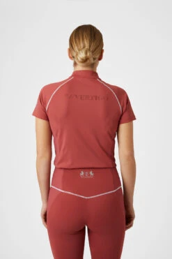 B Vertigo Adara Damen Trainingsshirt 26 B Vertigo Adara Damen Trainingsshirt -MOUNTAIN HORSE || Ariat || Pikeur Verkäufe 33582 MNRE 5