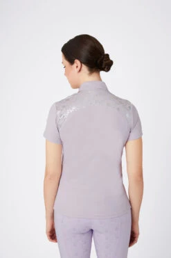 Horze Kaitlin Damen Trainings-/ Turniershirt Mit Kurzen Ärmeln Und Blumendetail 41 Horze Kaitlin Damen Trainings-/ Turniershirt Mit Kurzen Ärmeln Und Blumendetail -MOUNTAIN HORSE || Ariat || Pikeur Verkäufe 33585 OHPU 4