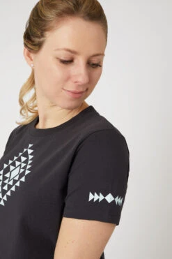 Horze Zion Damenshirt Mit Druck -MOUNTAIN HORSE || Ariat || Pikeur Verkäufe 33672 590 06