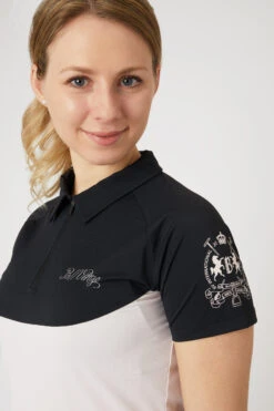 B Vertigo Ariella Damen Poloshirt 20 B Vertigo Ariella Damen Poloshirt -MOUNTAIN HORSE || Ariat || Pikeur Verkäufe 33675 315 05