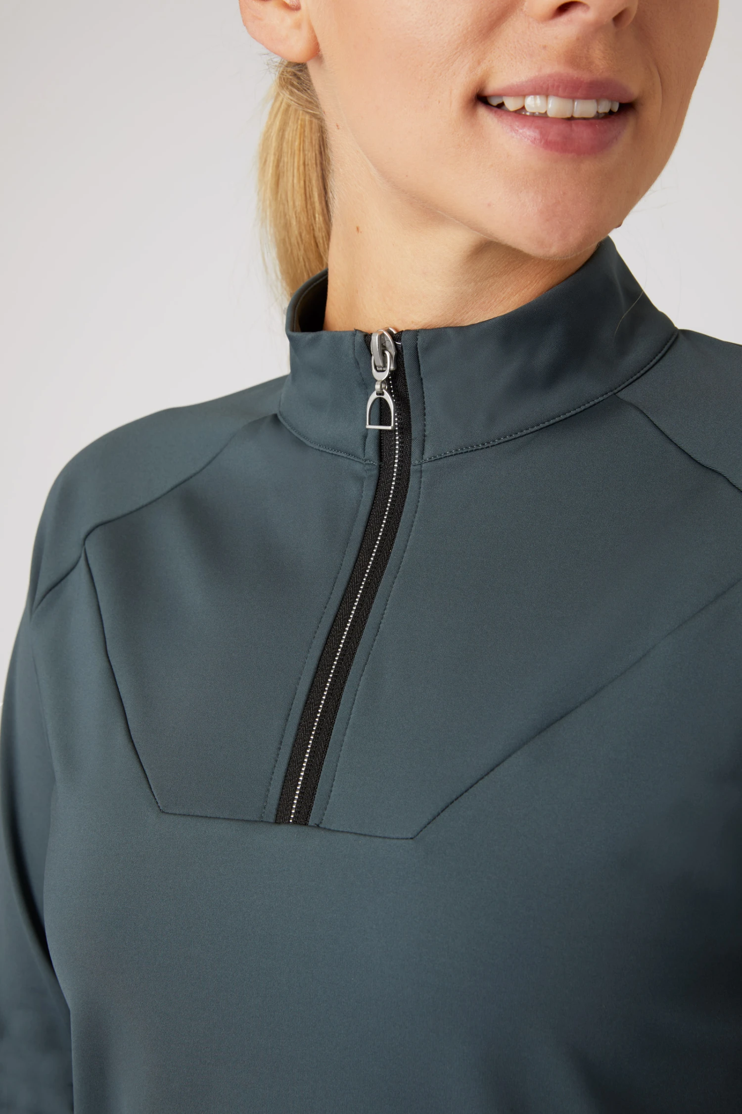 Horze Katya Damen Trainingsshirt Mit Fleecefutter 22 Horze Katya Damen Trainingsshirt Mit Fleecefutter - Image 20