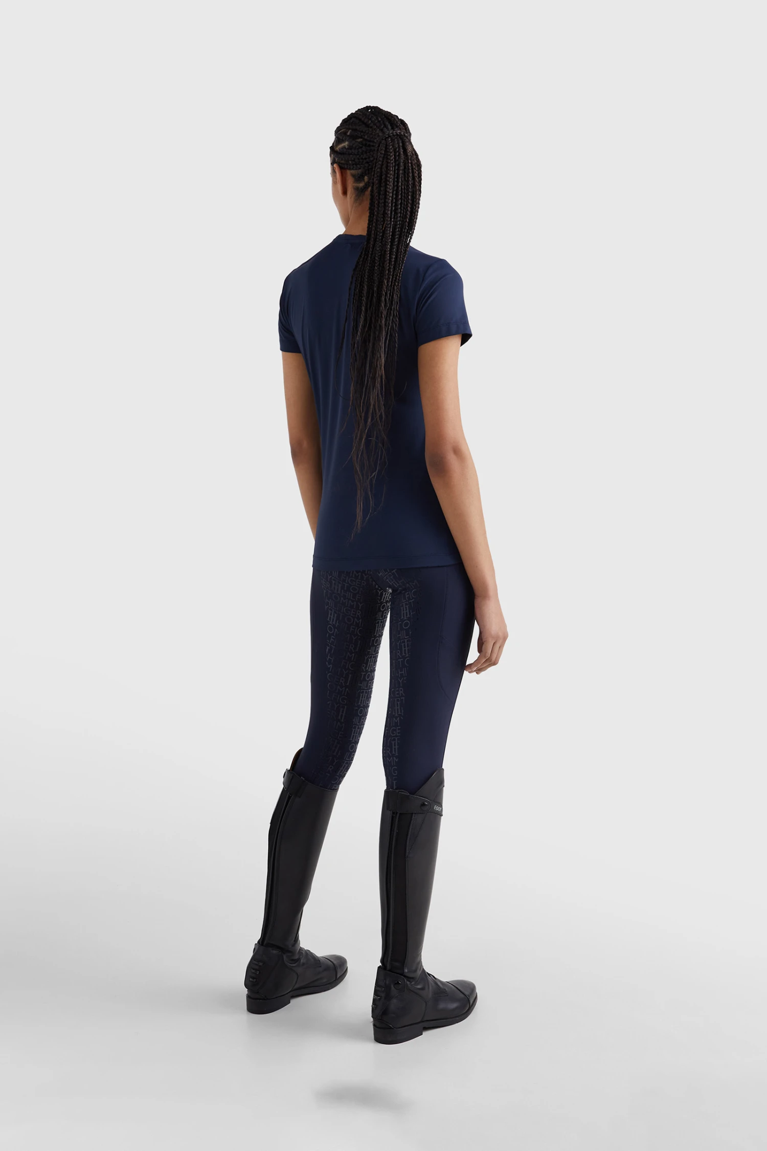 Tommy Hilfiger Equestrian Crest Strass Performance Damen T-Shirt 9 Tommy Hilfiger Equestrian Crest Strass Performance Damen T-Shirt - Image 7